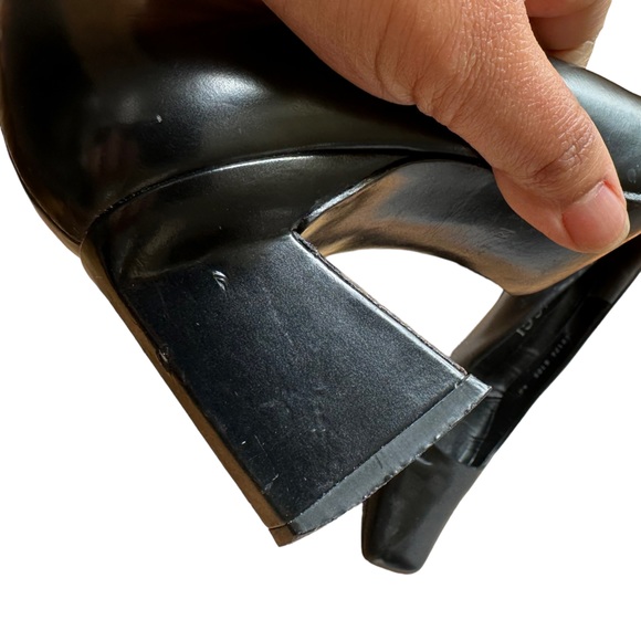 Gucci Back Leather Upper Blocks Heel Pumps  Size: 4.5 - Picture 10 of 14